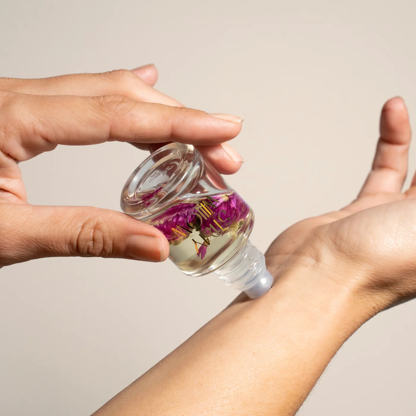 Sweet Muse Perfume Roller